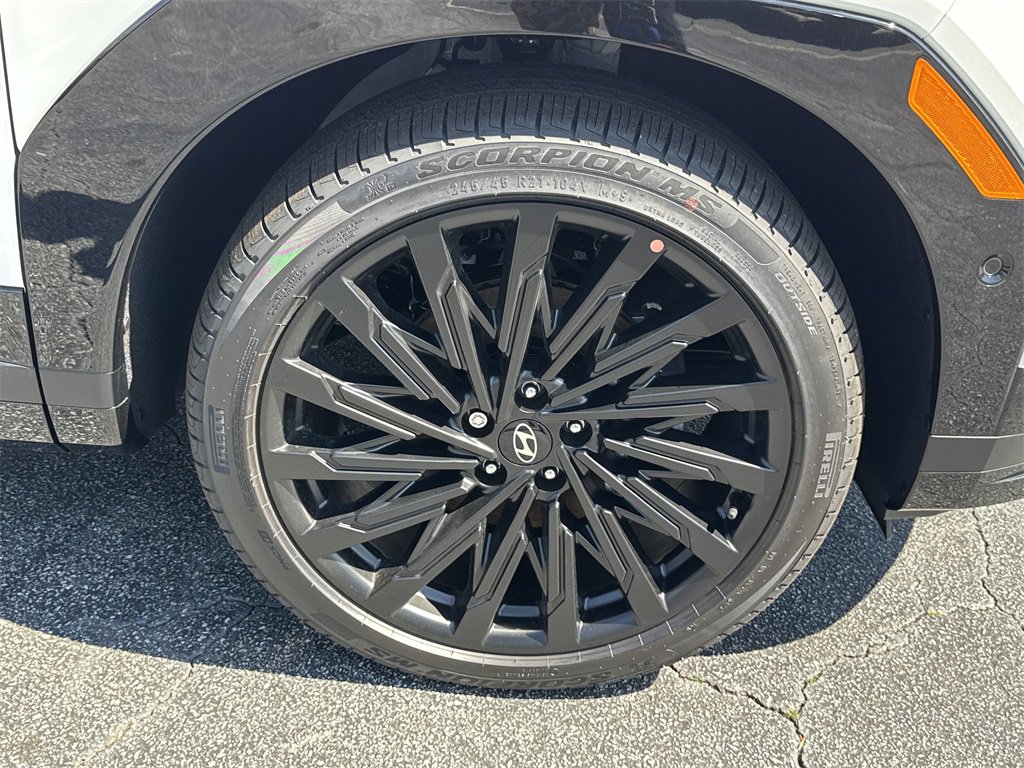 New 2025 Hyundai Santa Fe Calligraphy image 12