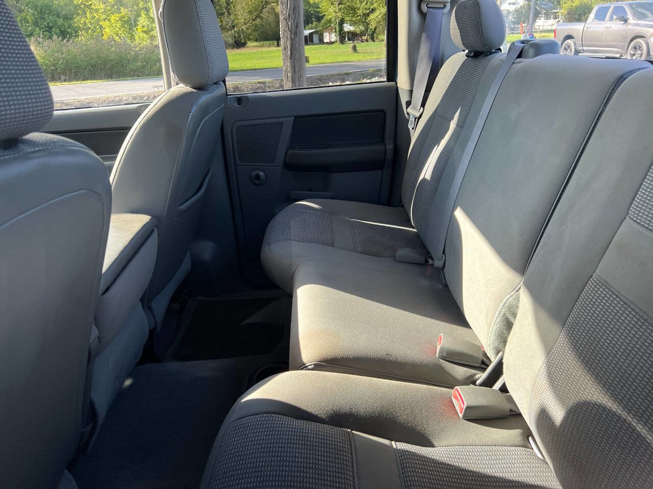 Used 2006 Dodge Ram 2500 Truck SLT image 13