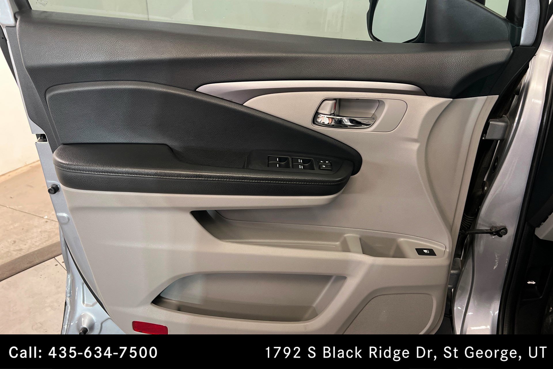 Used 2020 Honda Pilot LX image 14
