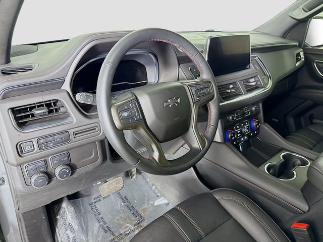 Used 2024 Chevrolet Suburban RST w/ Luxury Package image 9