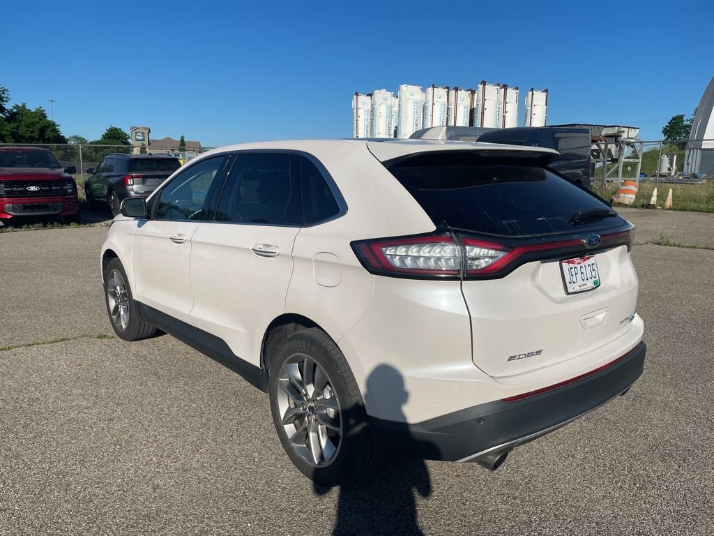 Used 2017 Ford Edge Titanium w/ Equipment Group 301A AWD/4WD image 8
