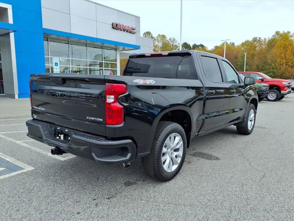 Used 2026 Chevrolet Silverado 1500 Custom image 16