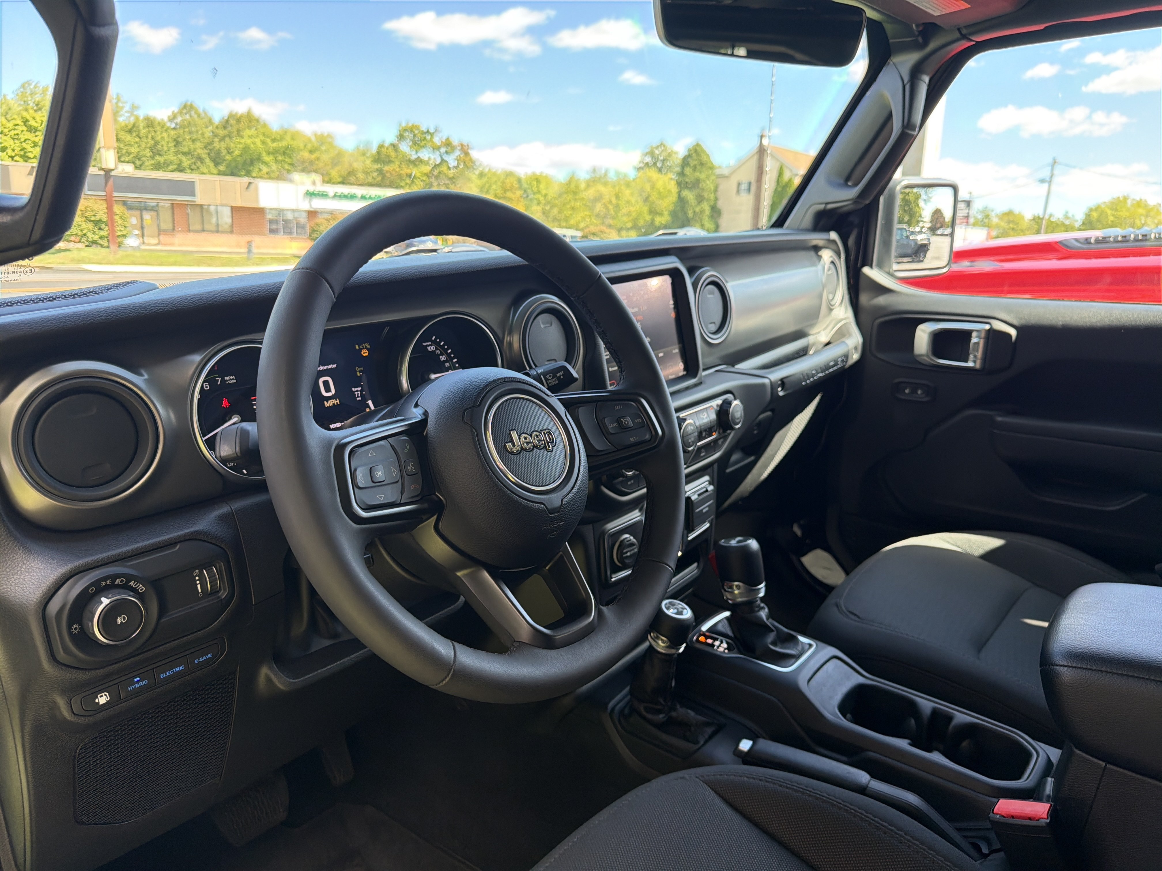 Used 2023 Jeep Wrangler Unlimited w/ Cold Weather Group AWD/4WD image 22