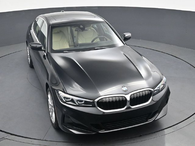 Certified 2024 BMW 330i Sedan w/ Convenience Package RWD image 29