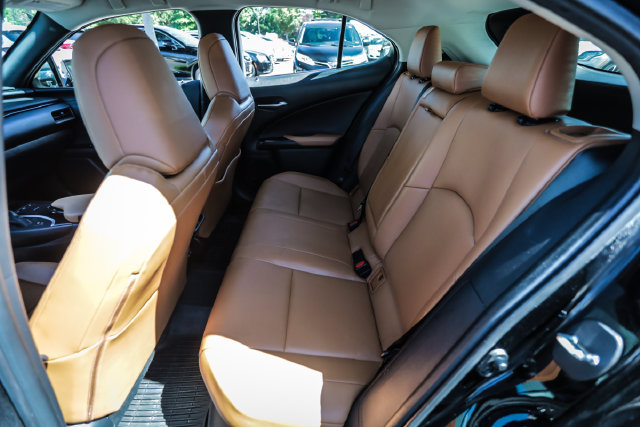 Used 2022 Lexus UX 250h w/ Accessory Package (Z1) AWD/4WD image 44