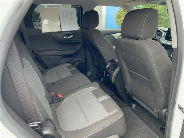 Used 2024 Chevrolet Blazer LT w/ Convenience Package FWD image 14