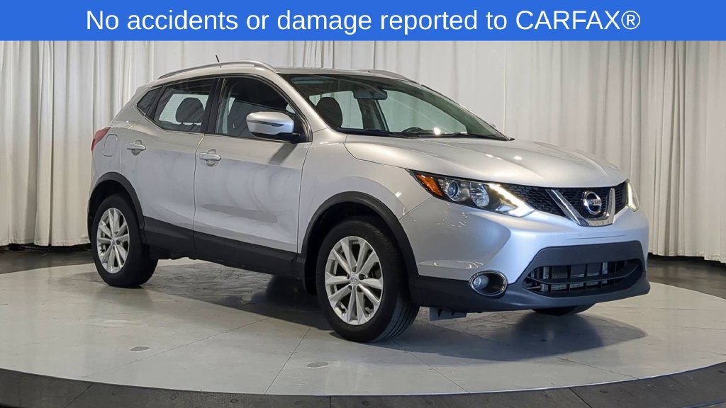 Used 2017 Nissan Rogue Sport SV w/ SV All-Weather Package AWD/4WD image 2