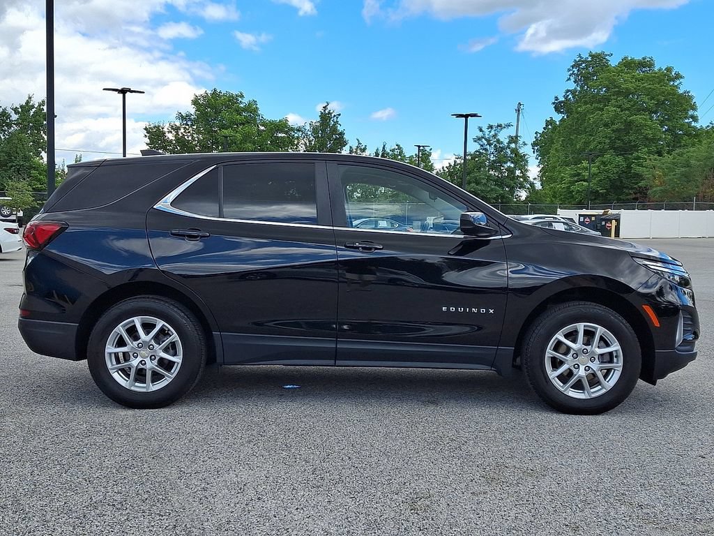 Used 2023 Chevrolet Equinox LT AWD/4WD image 10