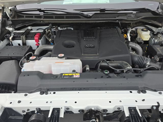 Used 2026 Toyota Tundra SR5 AWD/4WD image 29