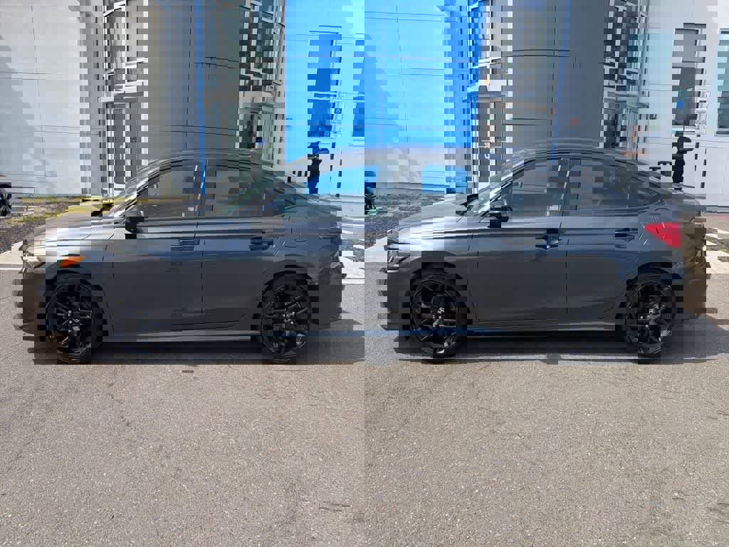 Used 2023 Honda Civic Sport image 5