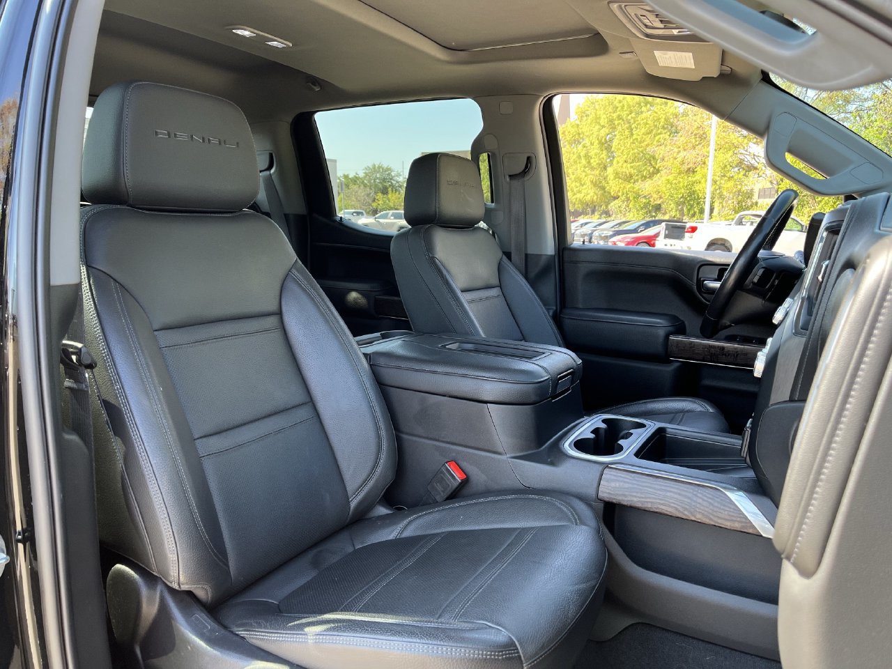 Used 2022 GMC Sierra 1500 Denali w/ Denali Premium Package AWD/4WD image 26
