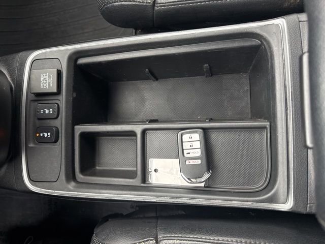 Used 2016 Honda CR-V Touring image 31