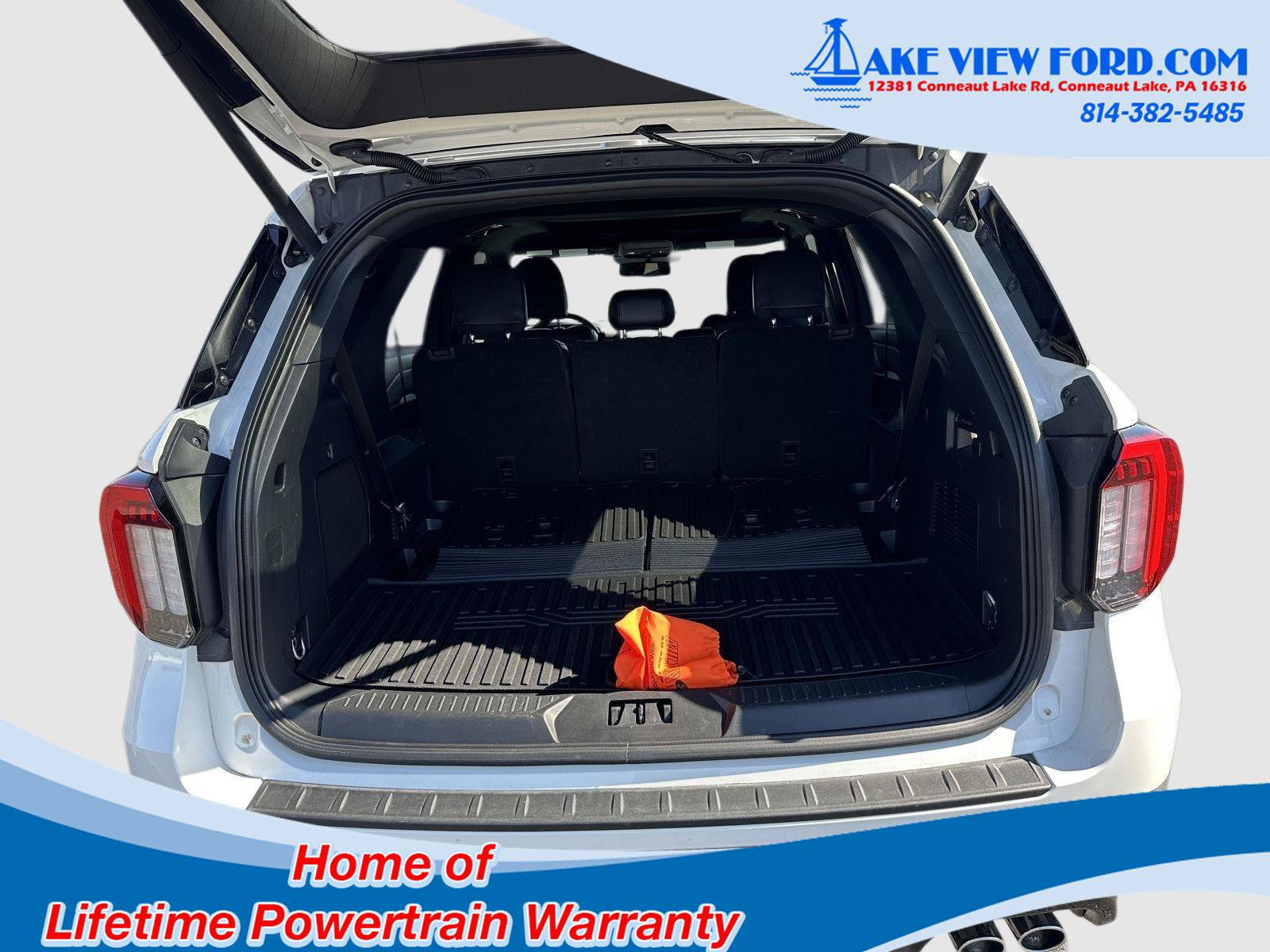 Used 2025 Ford Explorer ST AWD/4WD image 7