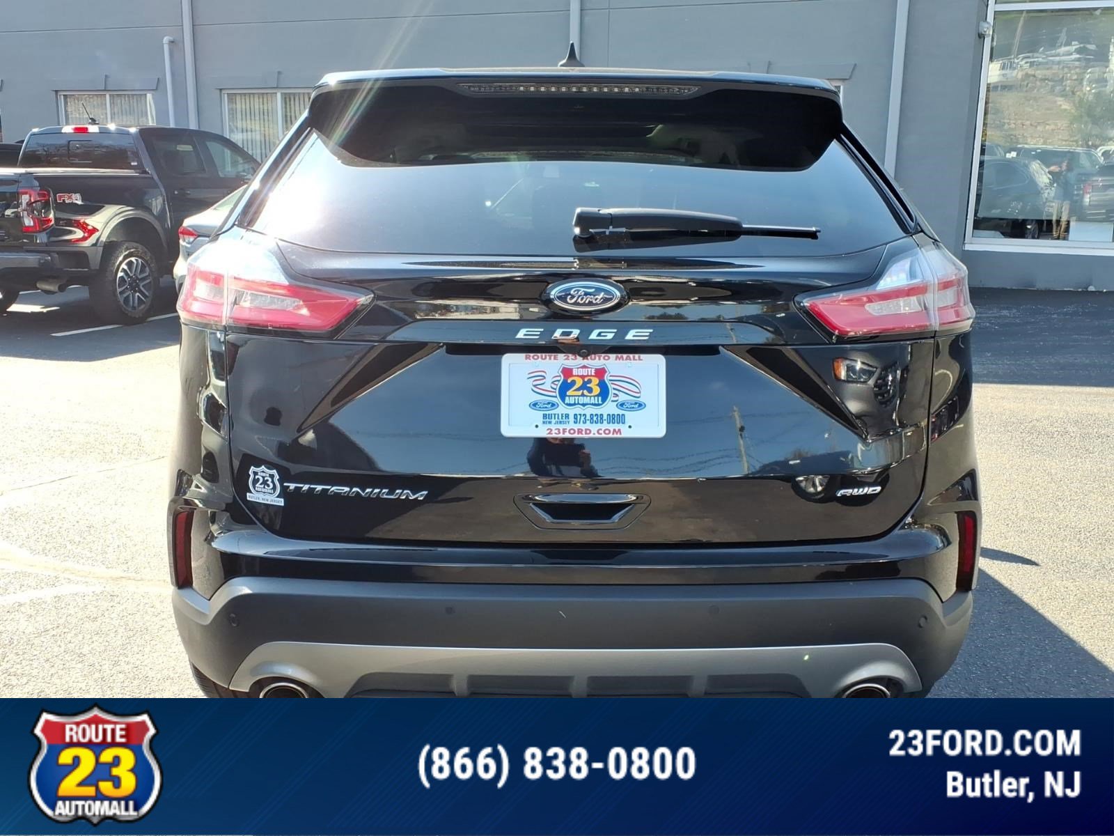 Certified 2023 Ford Edge Titanium w/ Equipment Group 301A AWD/4WD image 7