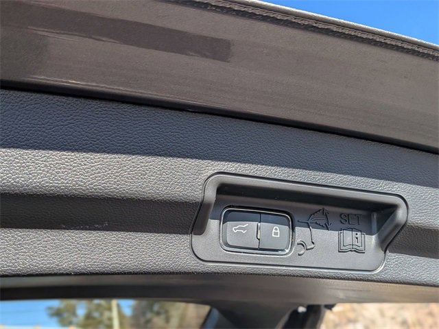 Used 2023 Ford Explorer XLT w/ Equipment Group 202A image 32