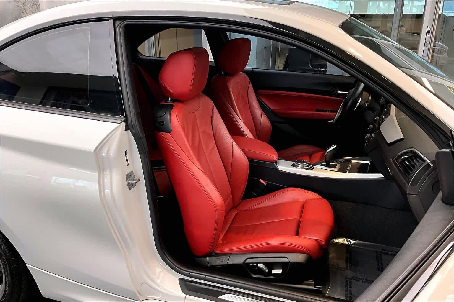 Used 2019 BMW 230i Coupe RWD image 9