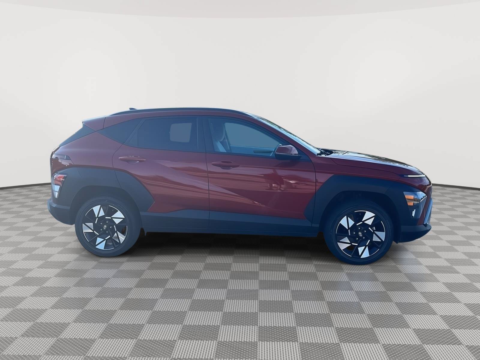 Certified 2025 Hyundai Kona SEL AWD/4WD image 4
