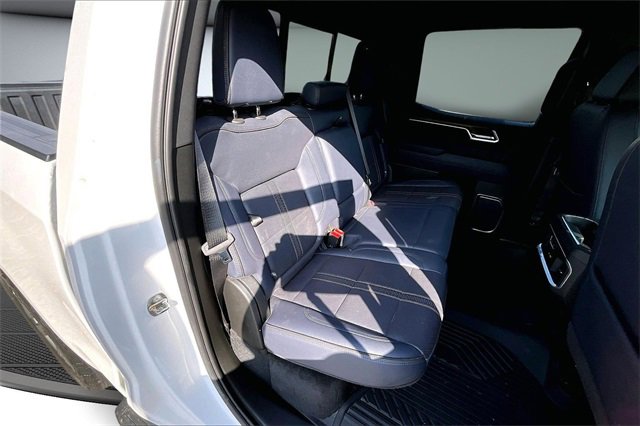 Used 2022 Chevrolet Silverado 1500 High Country w/ Z71 Off-Road Package image 26