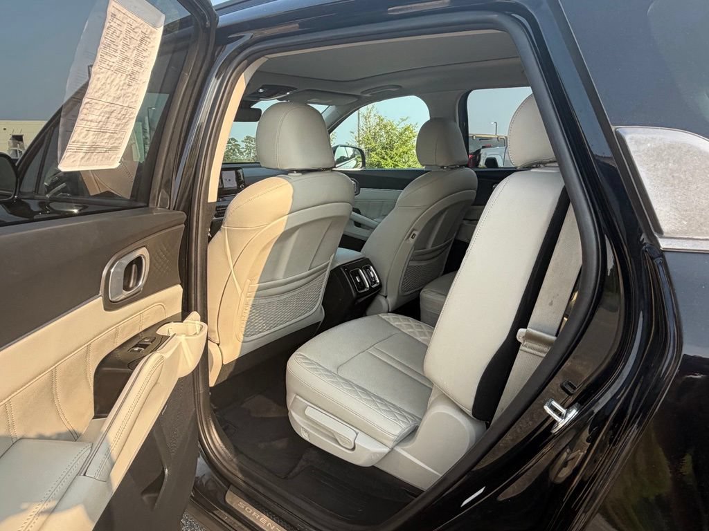 Used 2022 Kia Sorento SX FWD image 33