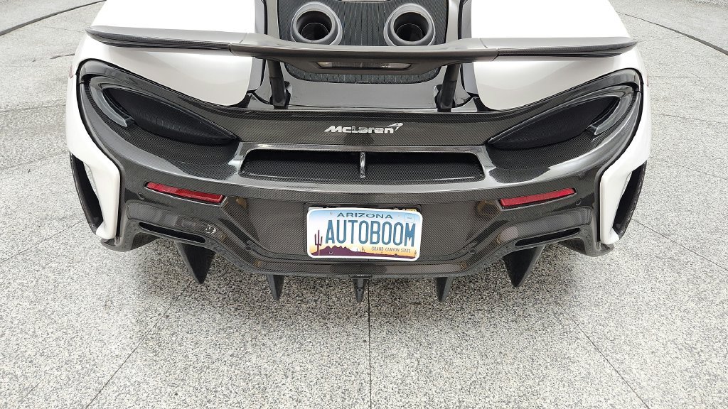 Used 2019 McLaren 600LT RWD image 21