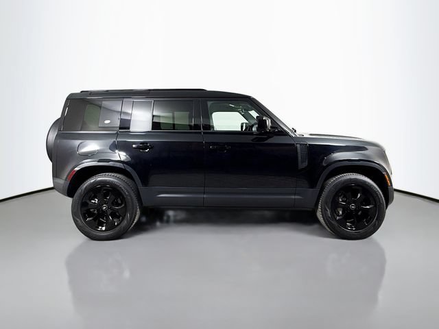 Certified 2024 Land Rover Defender 110 S AWD/4WD image 4