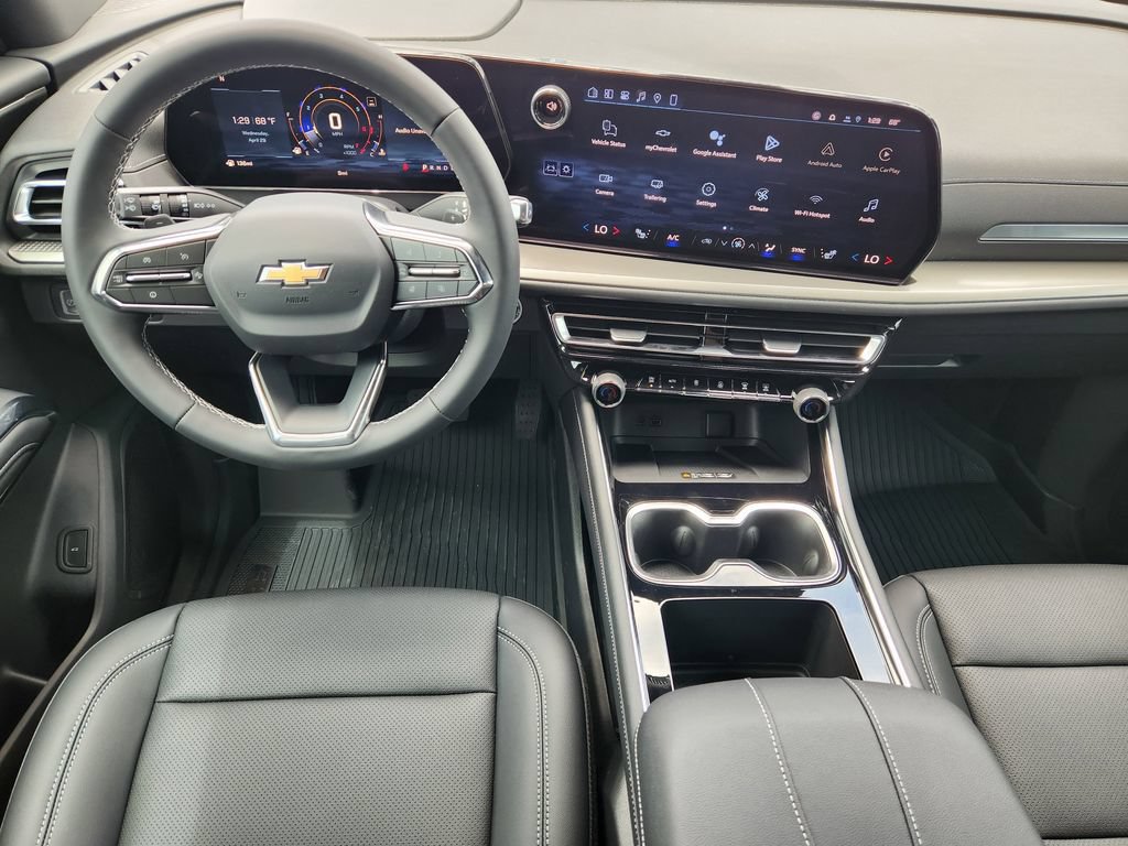 New 2026 Chevrolet Traverse LT w/ Driver Confidence Package FWD image 18