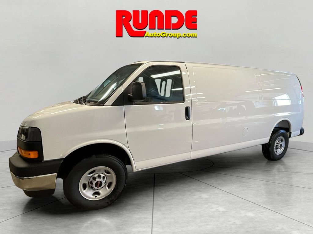 New 2025 GMC Savana 3500 Extended w/ Driver Convenience Package image 1