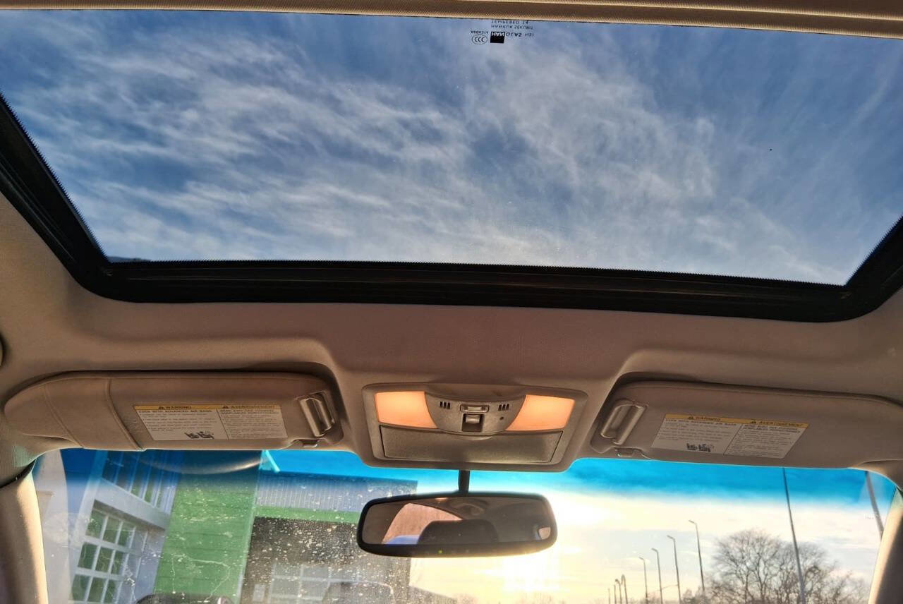 Used 2009 INFINITI G37 x Sedan w/ Premium Pkg image 14