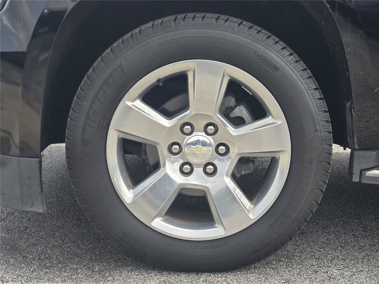 Used 2018 Chevrolet Tahoe Premier AWD/4WD image 10