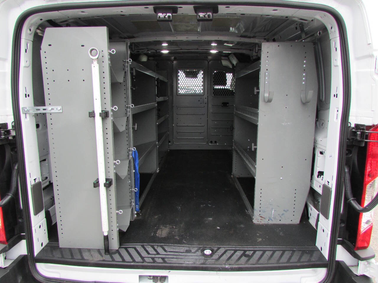 Used 2021 Ford Transit 150 Low Roof RWD image 22