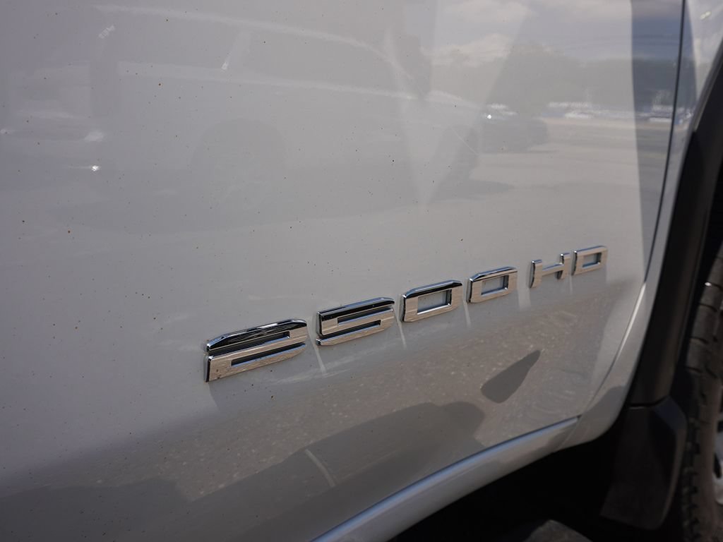 Used 2023 GMC Sierra 2500 Pro w/ Convenience Package AWD/4WD image 15