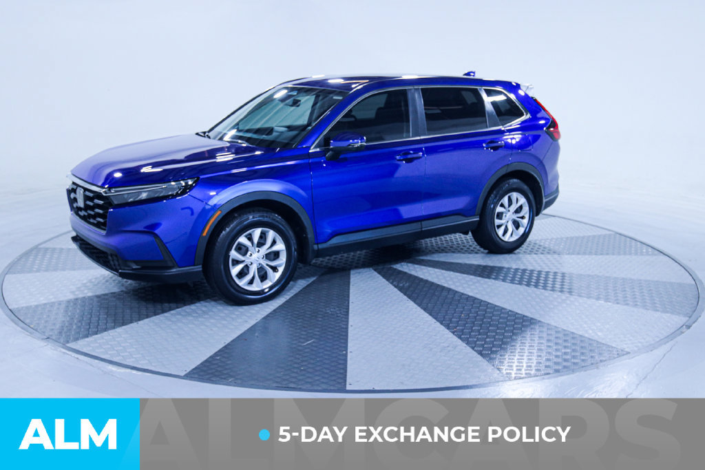 Used 2025 Honda CR-V LX image 3