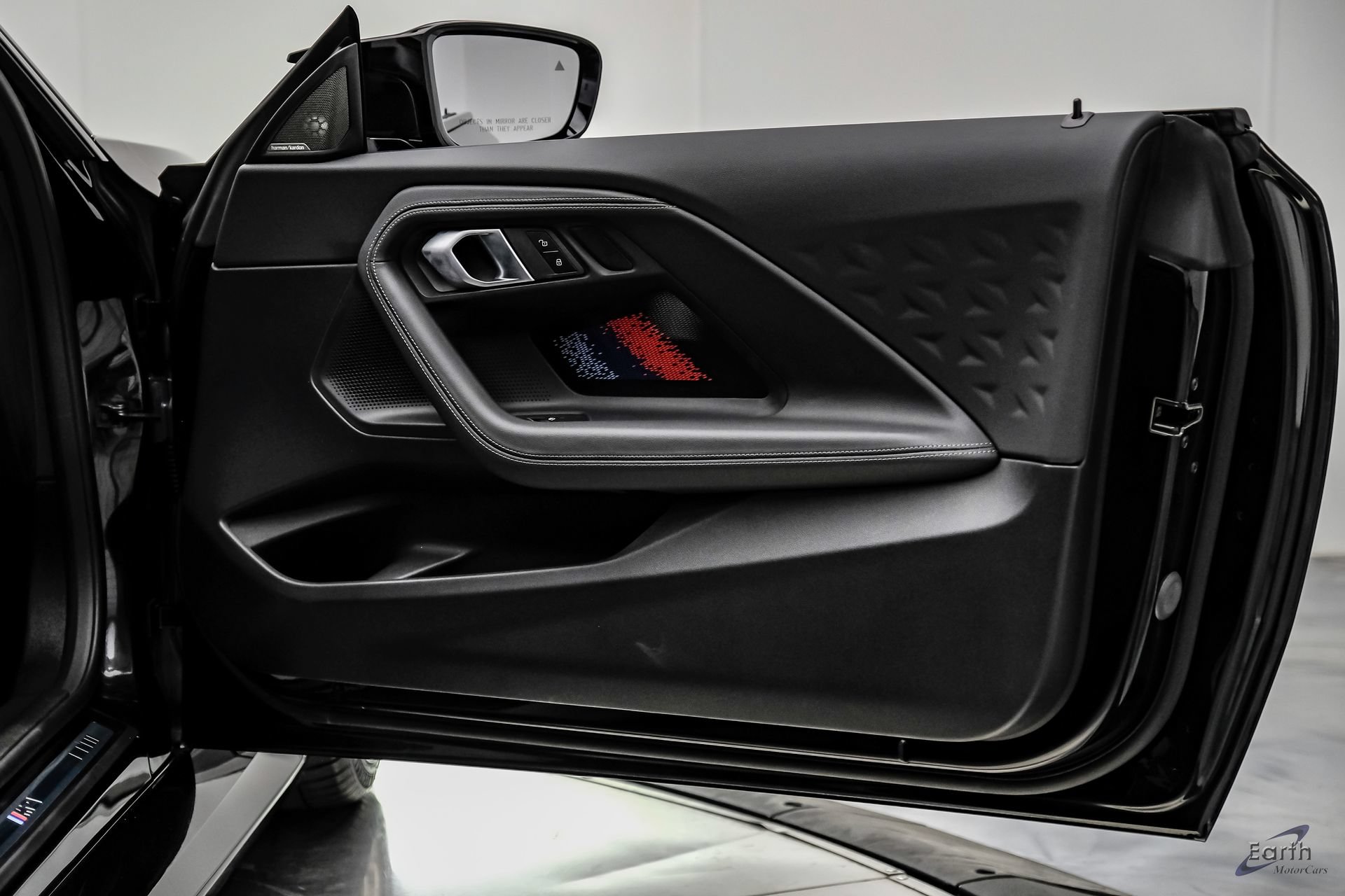 Used 2025 BMW M2 w/ Carbon Package RWD image 90