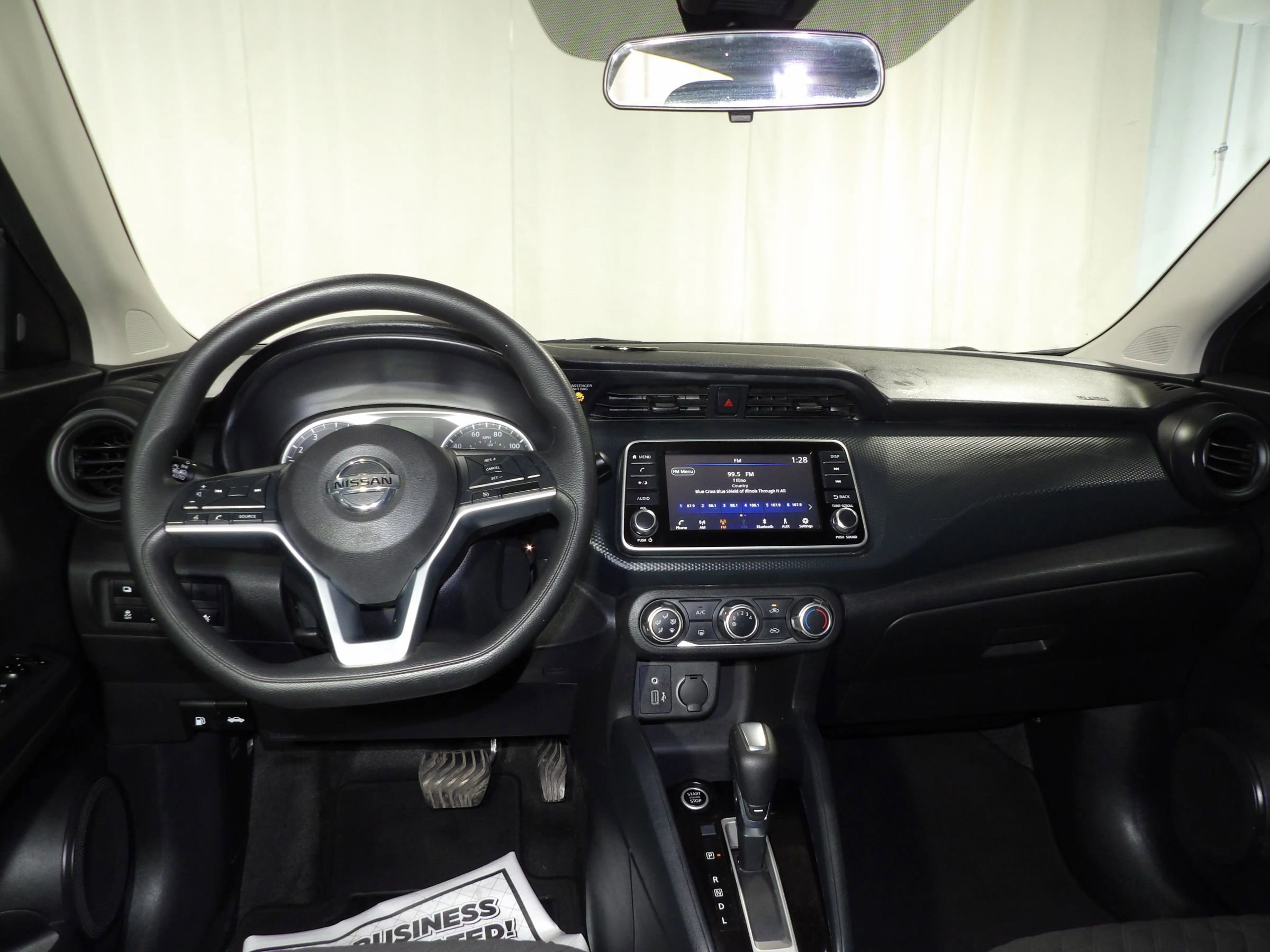 Used 2021 Nissan Kicks S image 14