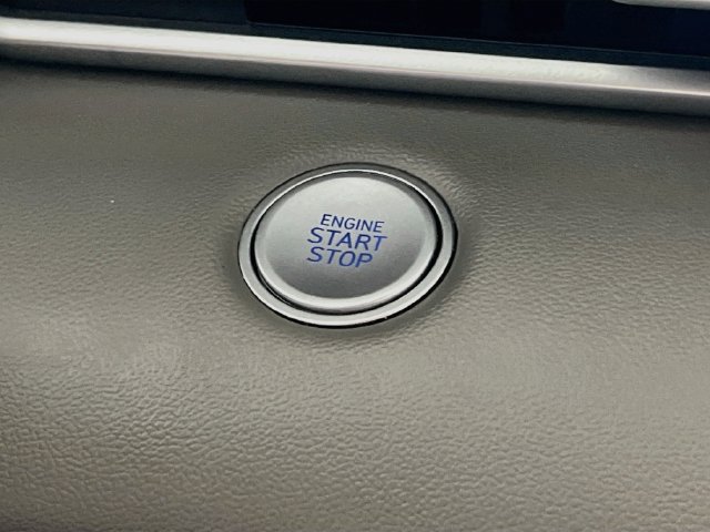 Used 2023 Hyundai Elantra SEL FWD image 19