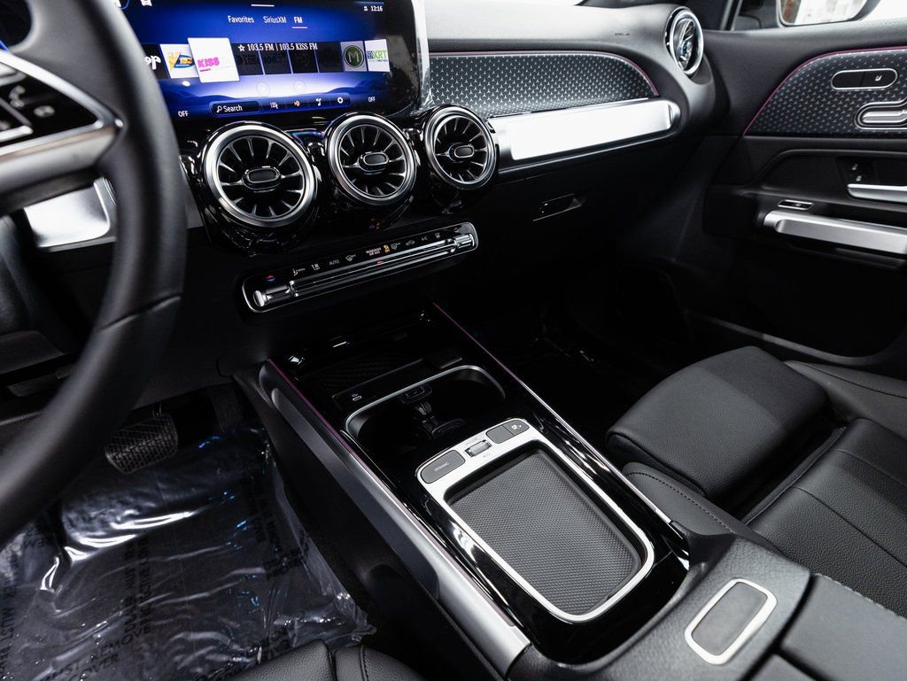 Used 2024 Mercedes-Benz EQB 350 4MATIC SUV image 14