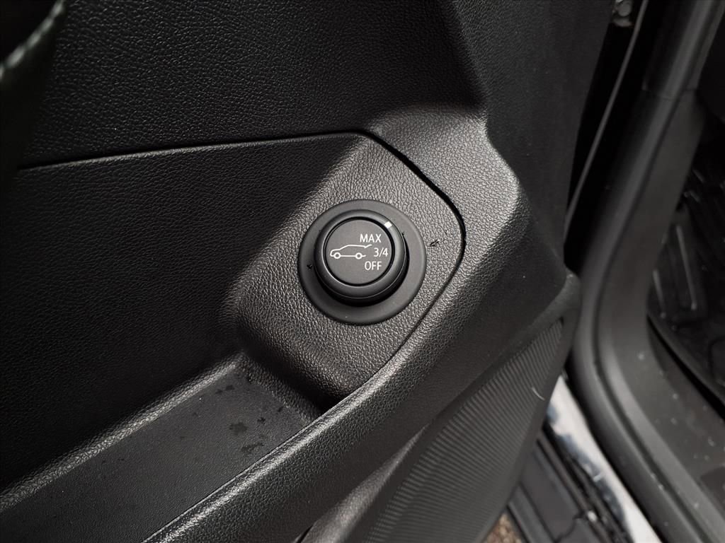 Certified 2022 GMC Terrain SLE w/ Driver Convenience Package image 25