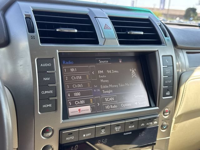 Used 2014 Lexus GX 460 w/ Premium Package AWD/4WD image 20