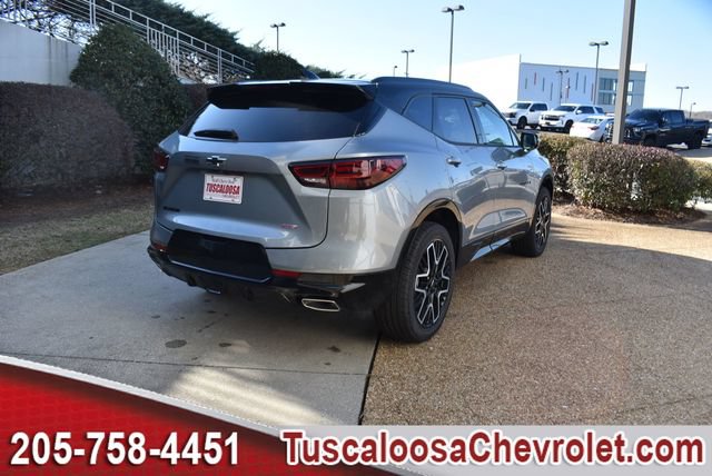 New 2026 Chevrolet Blazer RS w/ LPO, Floor Liner Package FWD image 11