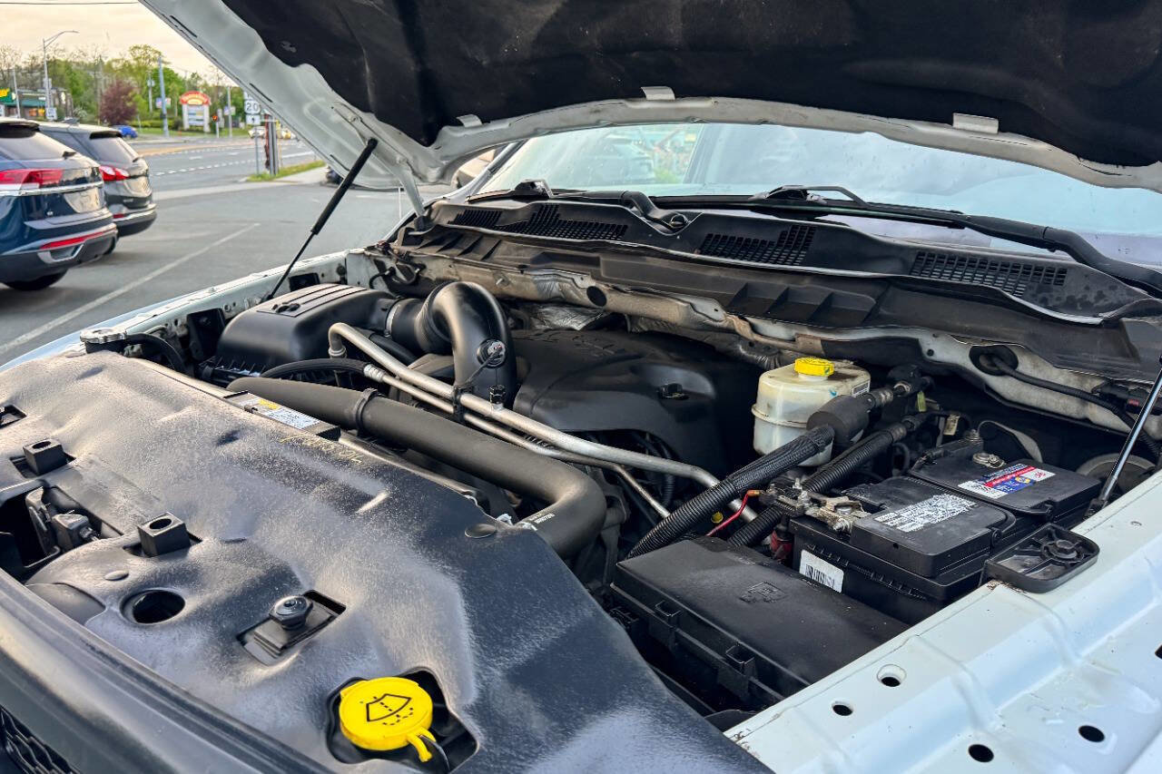 Used 2017 RAM 3500 Tradesman image 29