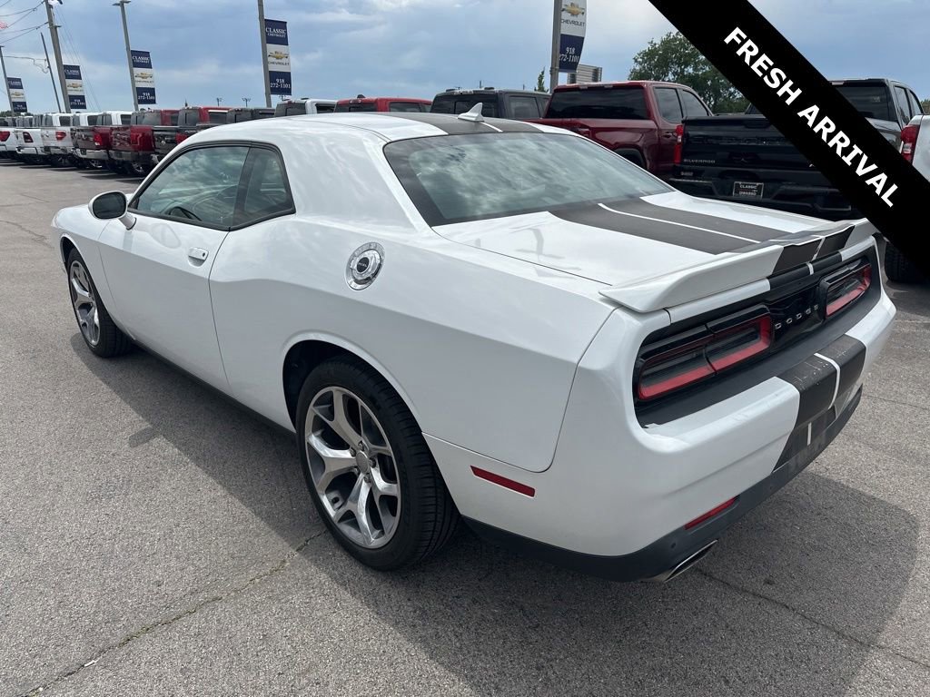 Used 2016 Dodge Challenger SXT Plus RWD image 6