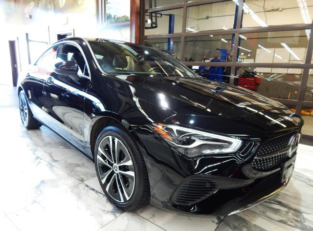Used 2025 Mercedes-Benz CLA 250 4MATIC image 1