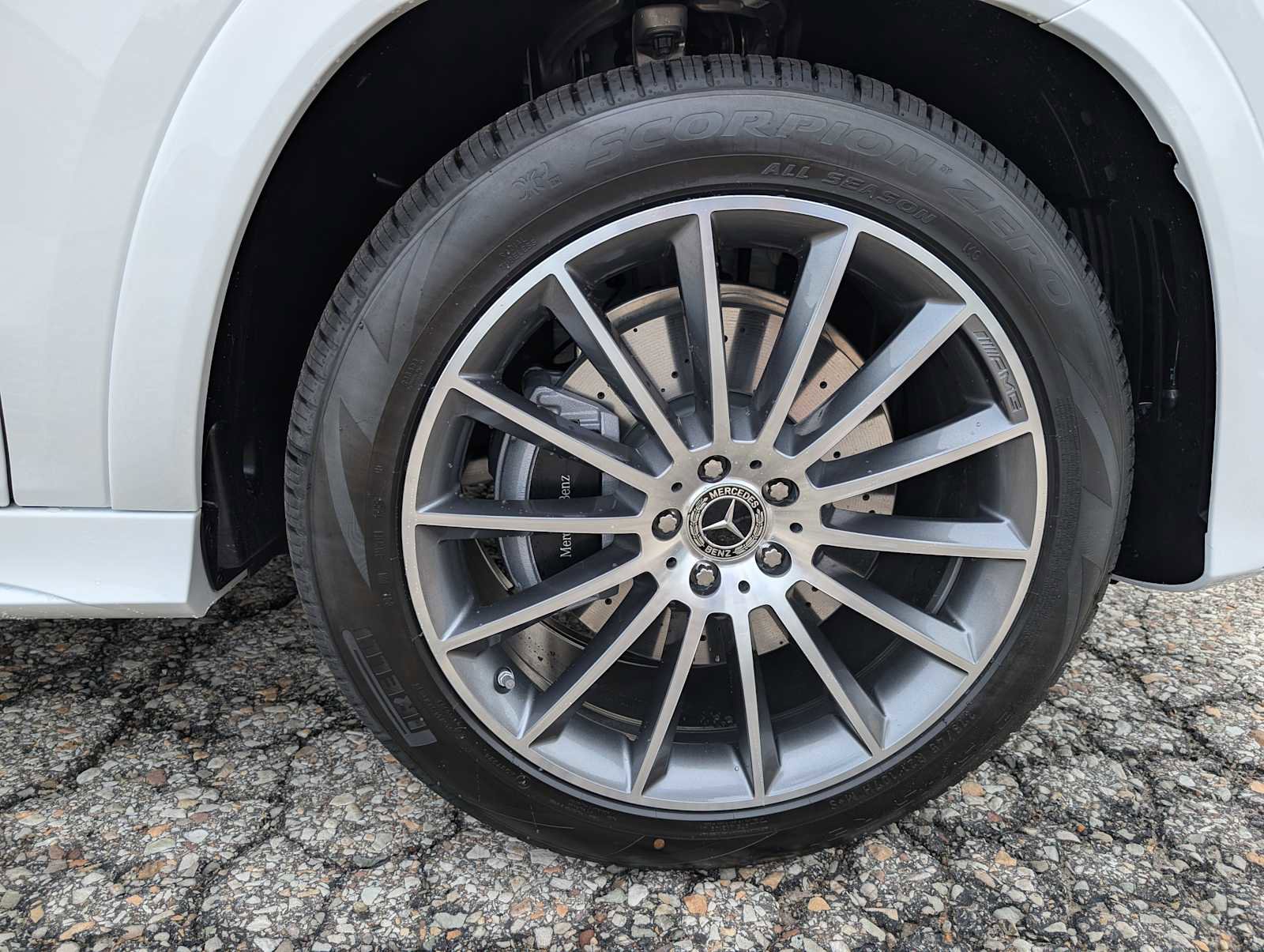 New 2026 Mercedes-Benz GLE 350 4MATIC image 3