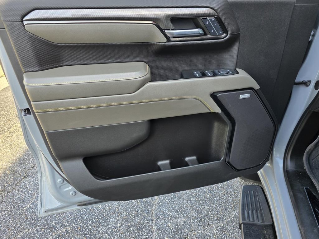 Used 2024 Chevrolet Silverado 1500 ZR2 w/ Technology Package image 49