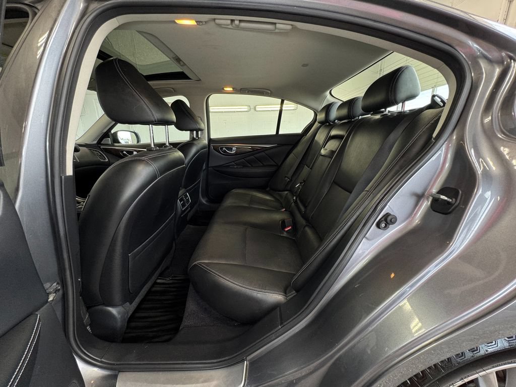 Used 2018 INFINITI Q50 Luxe AWD/4WD image 20