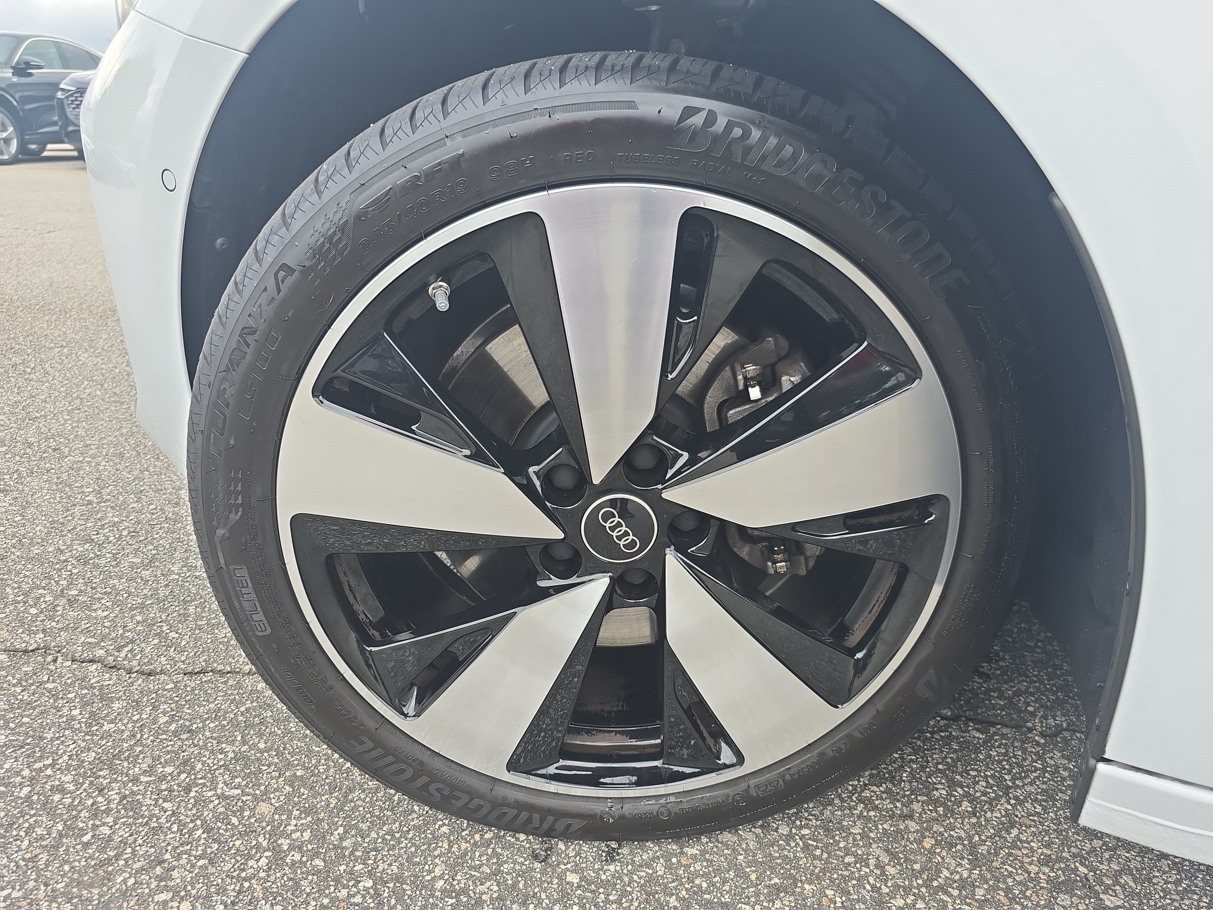 Certified 2025 Audi A5 2.0T Premium Plus AWD/4WD image 32
