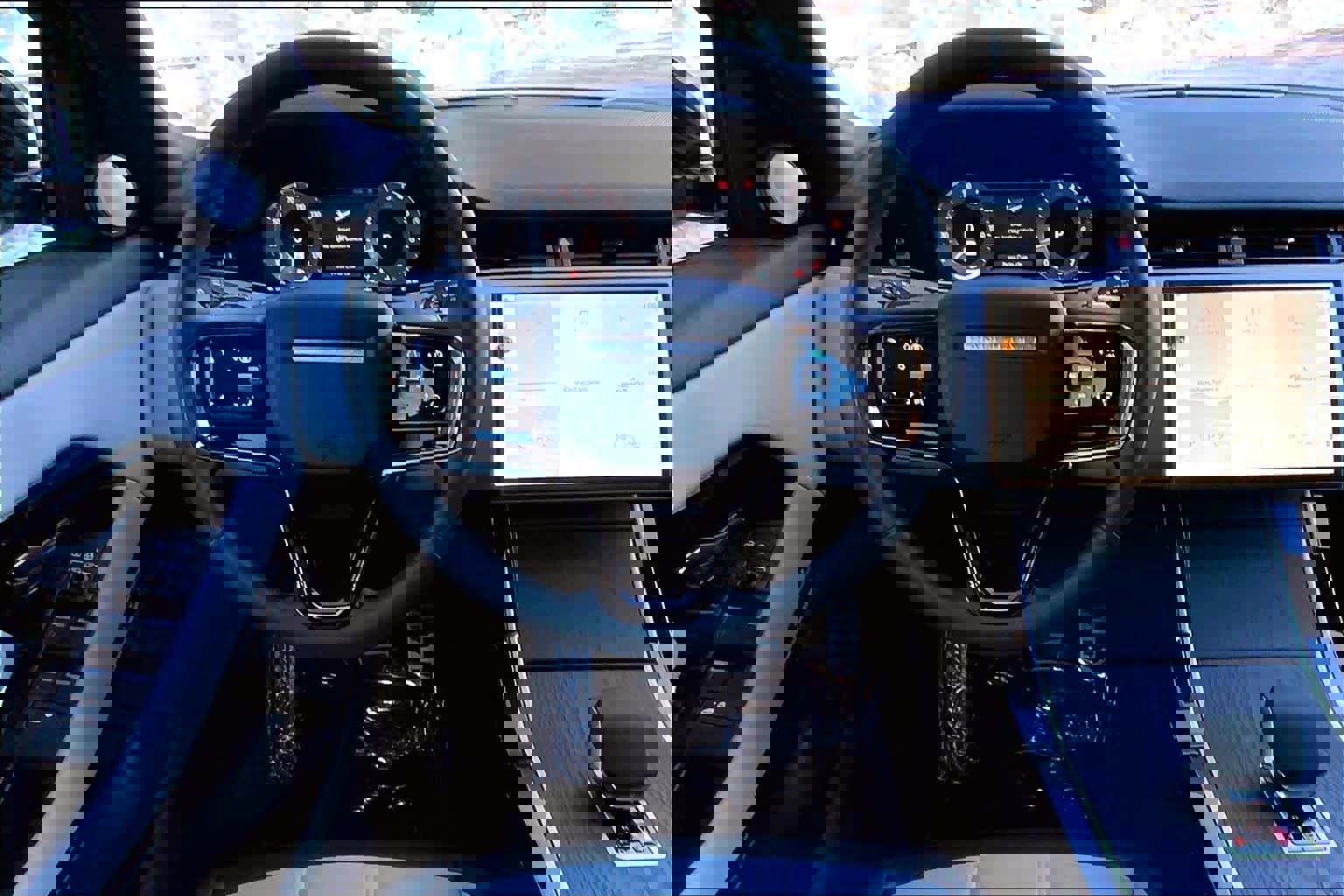 Certified 2026 Land Rover Range Rover Evoque Dynamic SE image 6