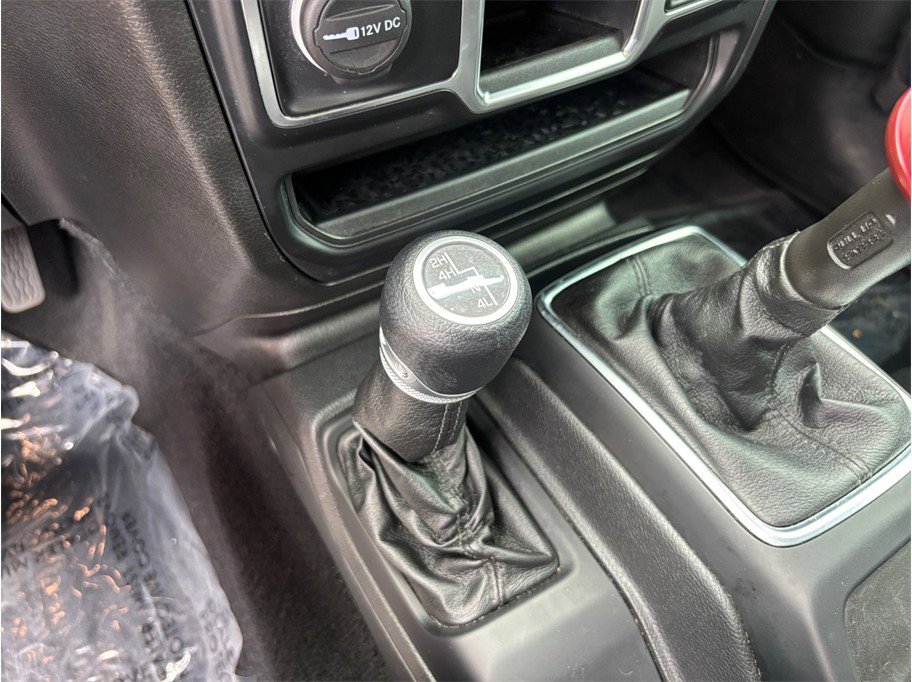 Used 2021 Jeep Wrangler Unlimited Willys AWD/4WD image 26