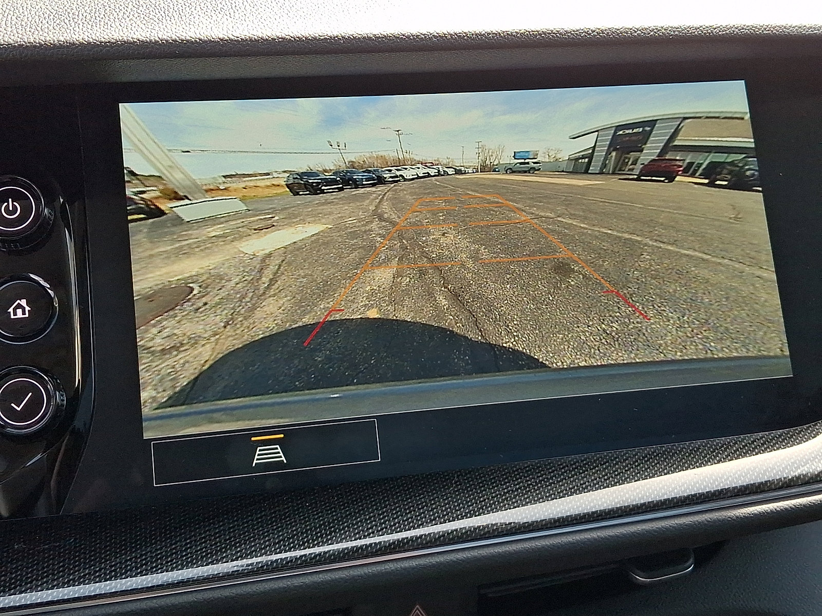 Used 2023 Buick Envision Essence w/ Sport Touring Package image 19