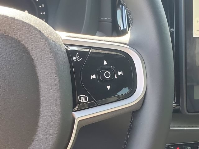New 2026 Volvo XC60 B5 Ultra w/ Protection Package Premier AWD/4WD image 19
